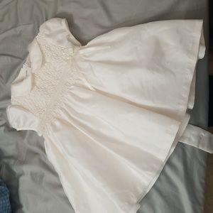 Off white Bonnie Jean 2T dress for little girl